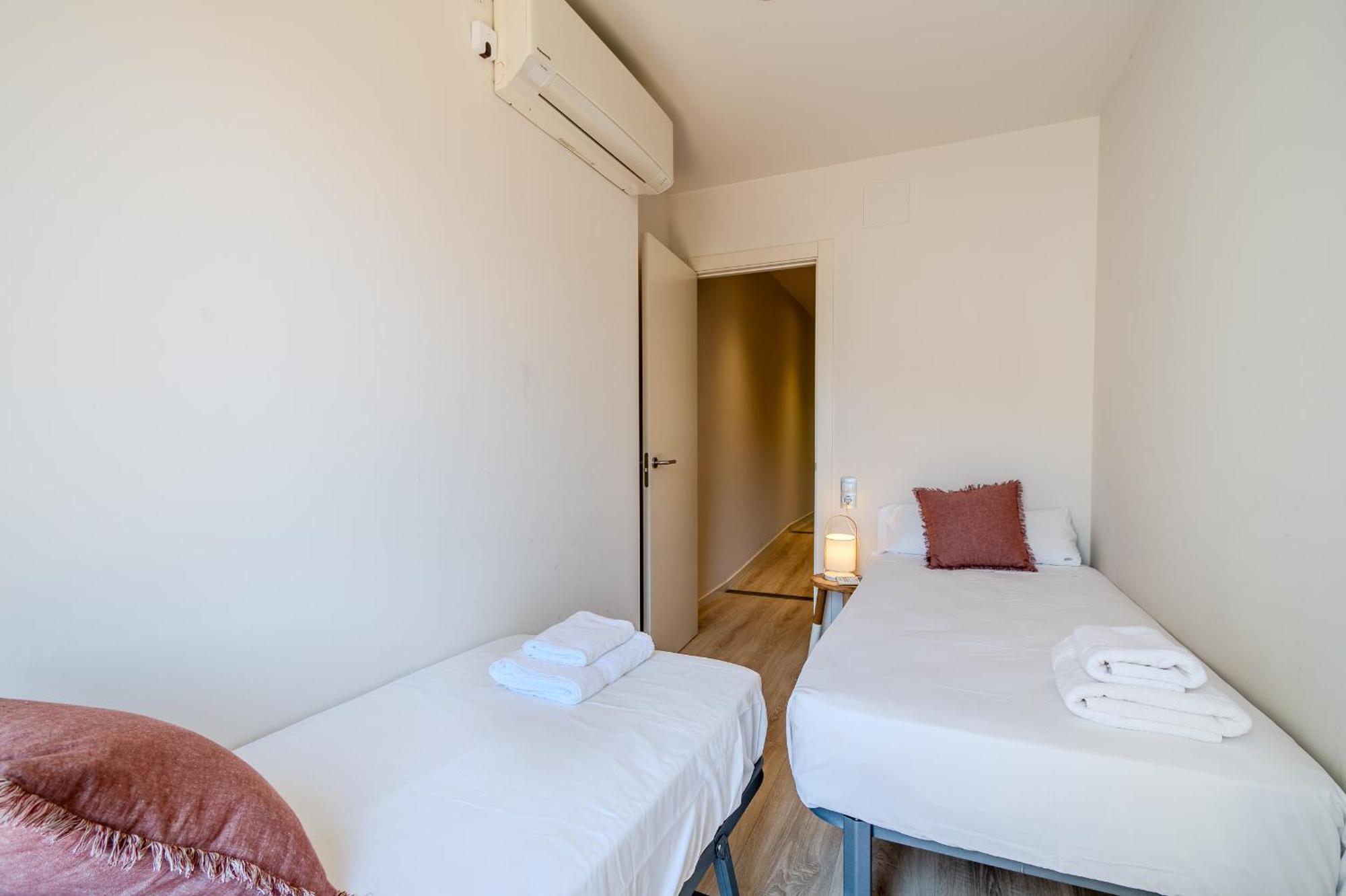 Flateli -Placa Catalunya 3-1 ชีโรนา ภายนอก รูปภาพ
